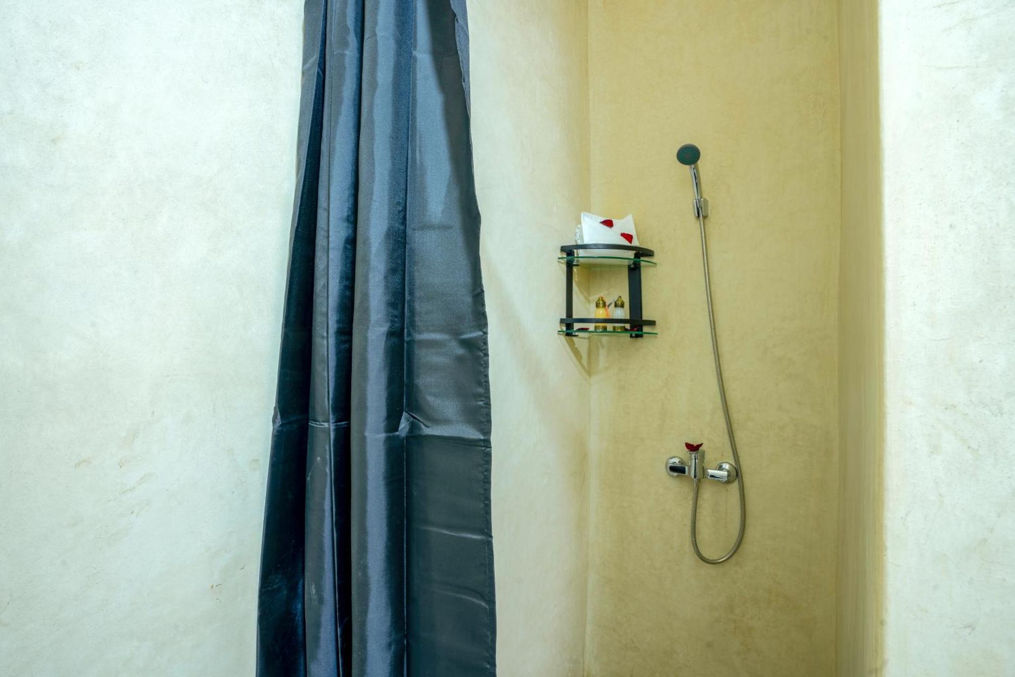 Riad Le Graff Pink Marrakesh Esterno foto