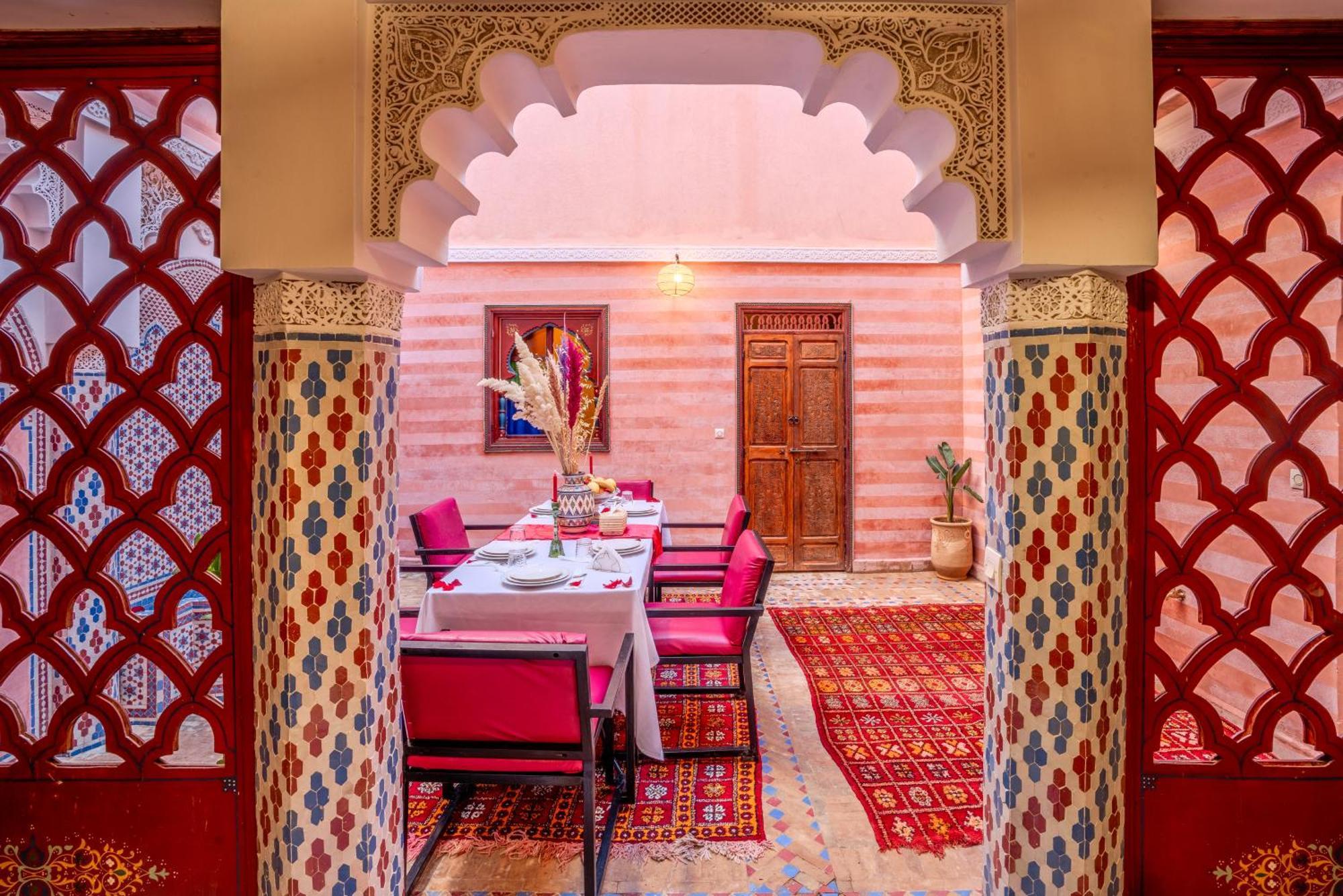 Riad Le Graff Pink Marrakesh Esterno foto