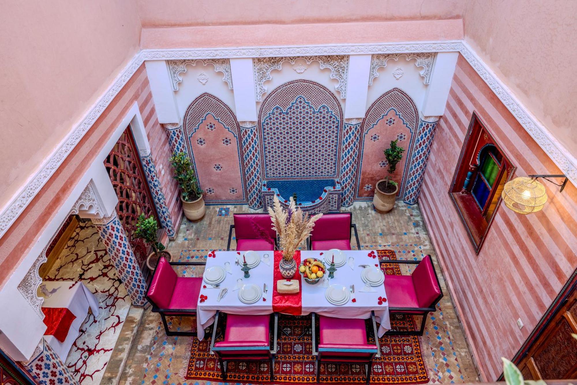 Riad Le Graff Pink Marrakesh Esterno foto