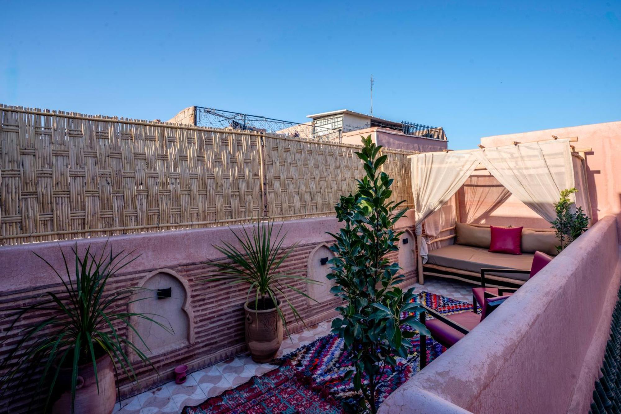 Riad Le Graff Pink Marrakesh Esterno foto