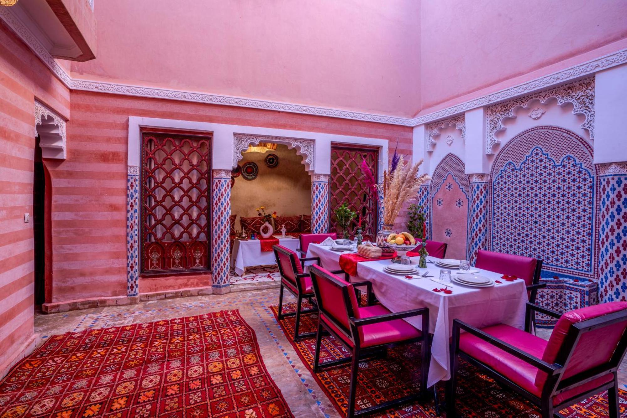 Riad Le Graff Pink Marrakesh Esterno foto