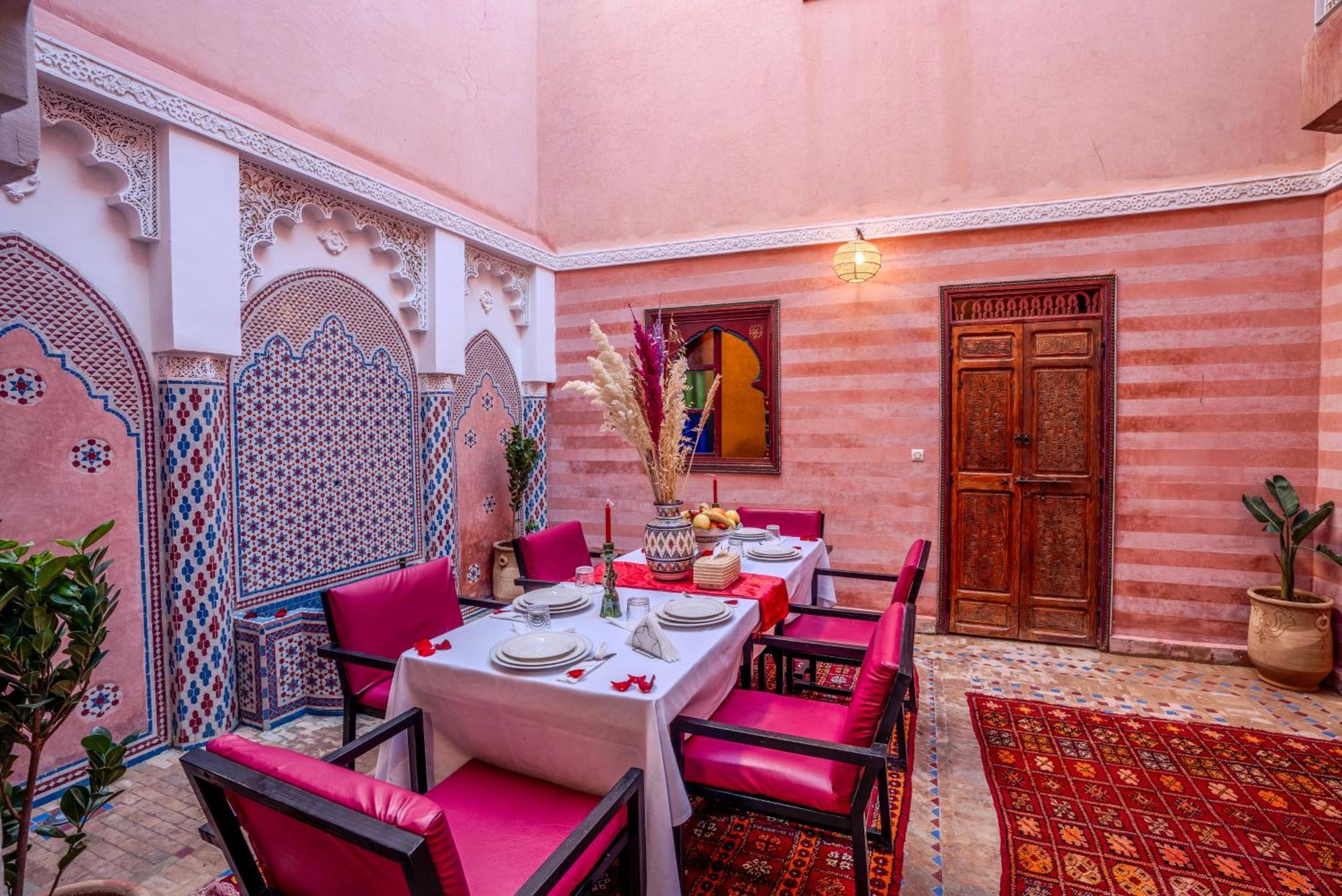 Riad Le Graff Pink Marrakesh Esterno foto